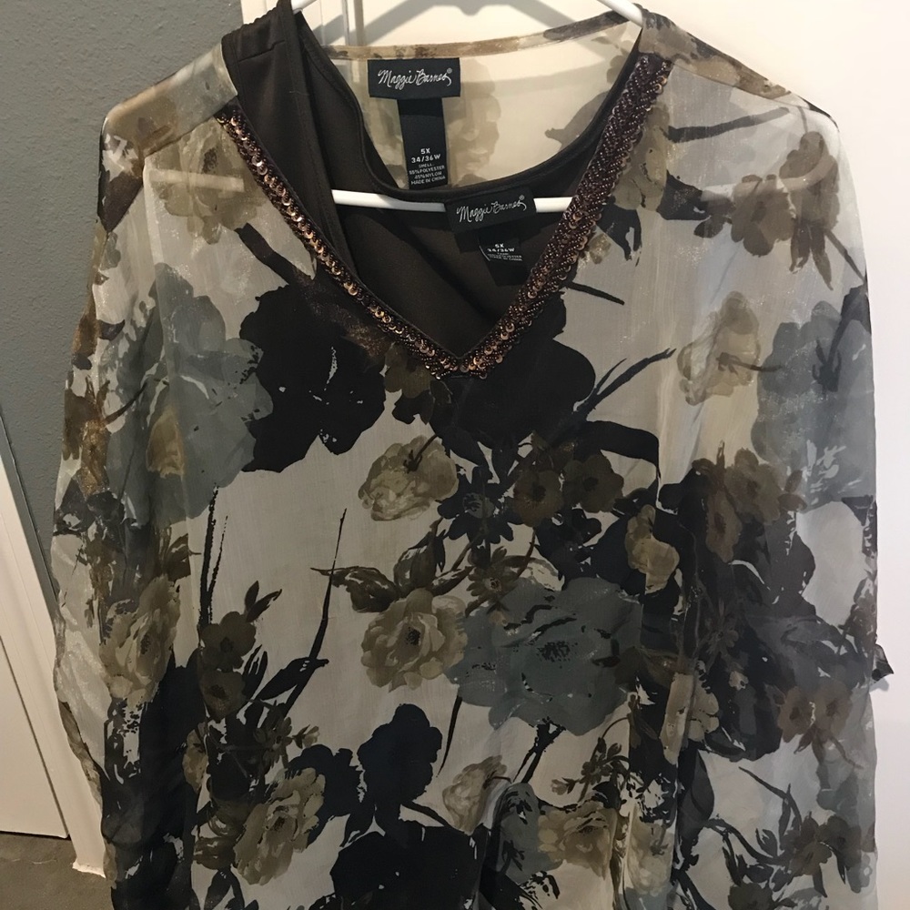 Maggie Barnes Top